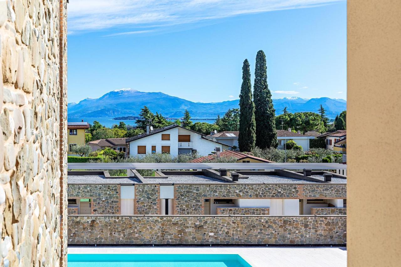 Warda C11 Apartment By Wonderful Italy Desenzano del Garda Eksteriør bilde